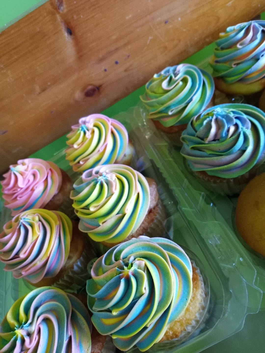 Cupcakes (Tilt House Bakery)