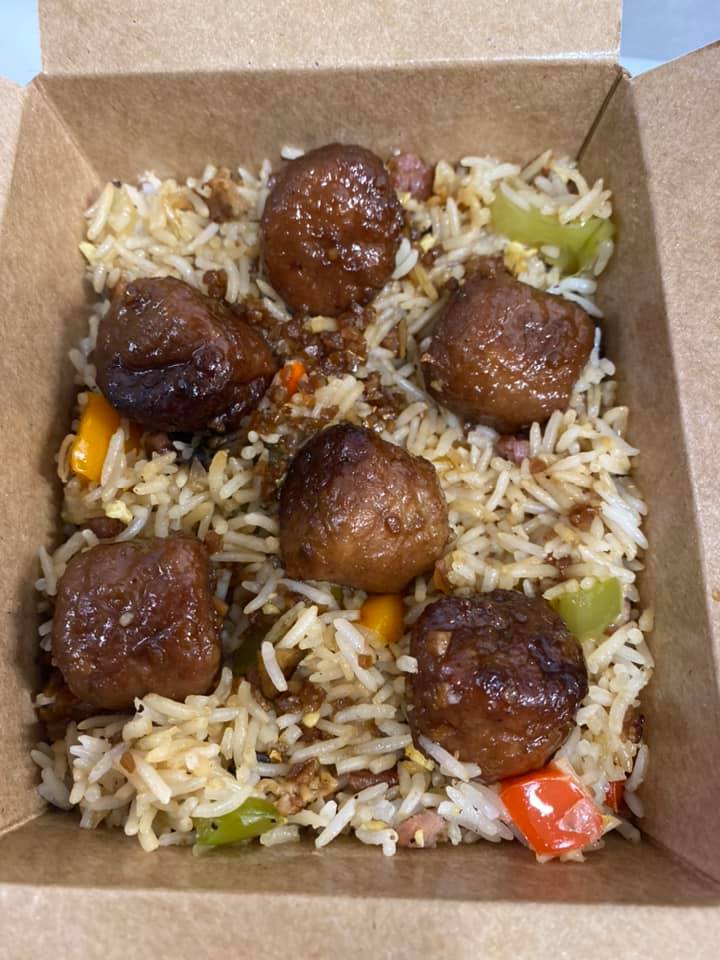 Lunch Specials (Sharpe’s)